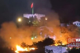 Ankara Kalesi etrafındaki ot yangını söndürüldü