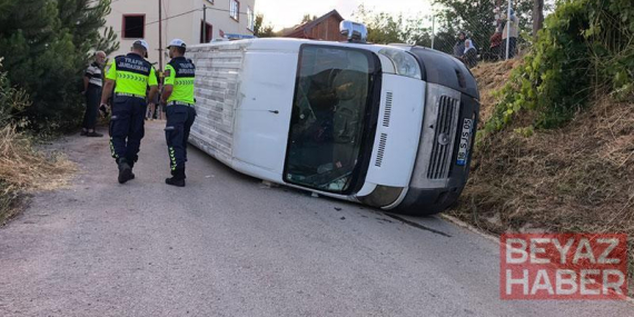 Bursa’da tarım işçilerini taşıyan minibüs devrildi: 7 yaralı
