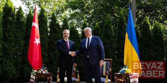 Dışişleri Bakanı Fidan, Ukraynalı mevkidaşı Sibiha ile görüştü