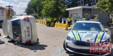 Kamyonla çarpışan otomobil takla attı: 1 çocuk öldü, 3 yaralı