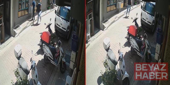 Kağıthane’de tıraşını beğenmediği berberi bıçaklayıp kaçtı; o anlar kamerada