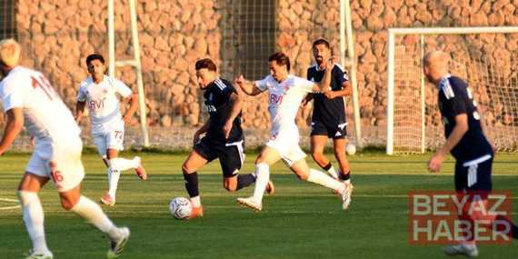 Kasımpaşa ile Batman Petrolspor hazırlık maçında karşı karşıya geldi