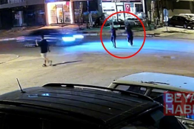 Otomobilin çarptığı kadın öldü; kaza kamerada