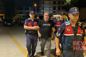 Bursa’daki uyuşturucu operasyonunda yönetmen Ezel Akay ve kardeşi gözaltına alındı