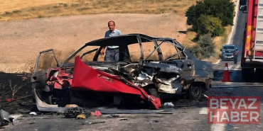 Çarpışan otomobillerden biri alev aldı: 1 ölü, 2 yaralı