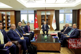 Bakan Bolat, Malezya’nın Ankara Büyükelçisi Shaffieq ile görüştü