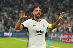 Beşiktaş - Midtjylland (CANLI İZLE) Kartal, Avrupa'da sezonu açıyor