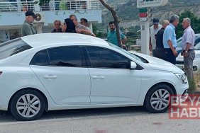 Taziyeye giderken otomobilin çarptığı kadın öldü