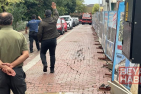 Avcılar’da yağışla birlikte yolda kayma oluştu; sokak trafiğe kapatıldı