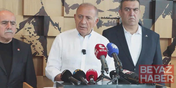 Gürsel Tekin: Bermuda üçgeni ile mücadele ediyoruz