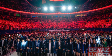 Bahçeşehir Üniversitesi’nde mezuniyet coşkusu