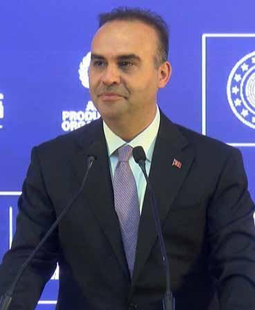 Bakan Kacır: Model fabrikalarımızın sayısını 16