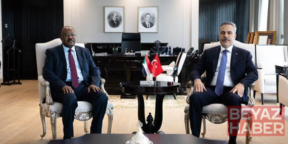 Bakan Fidan, Sudanlı mevkidaşı ile görüştü