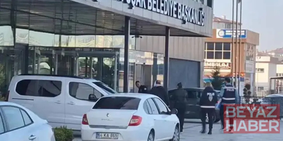 Uşak Cumhuriyet Başsavcılığı, 17 şüpheliye yönelik operasyon düzenledi