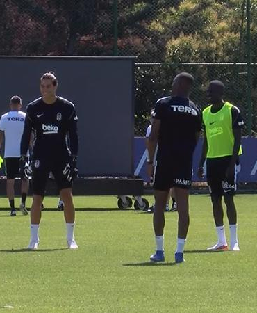 Beşiktaş, Midtjylland maçına hazır