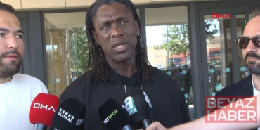Clarence Seedorf, TÜGVA Yaz Okulları finali için İstanbul’da