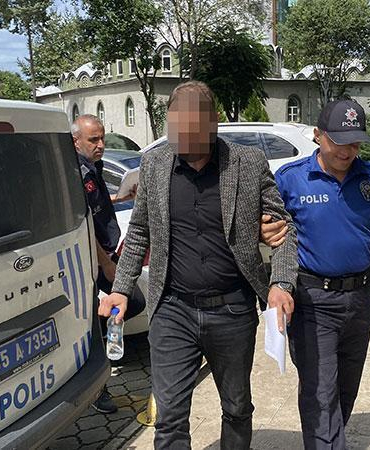 Arkadaşlık teklifini geri çeviren kadını darbetti