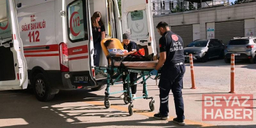 Ailesinin anahtarı unuttuğu çocuk, eve girmek için tırmandığı 2