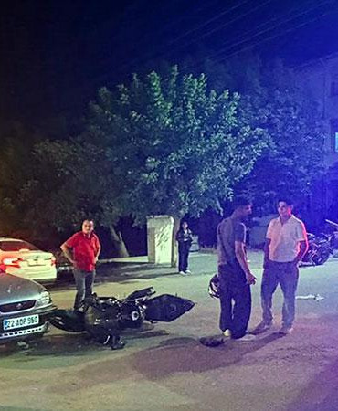 Otomobil ile motosiklet çarpıştı: 2 yaralı
