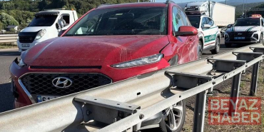 Bolu Dağı Tüneli girişinde otomobil bariyerlere çarptı: 2 yaralı