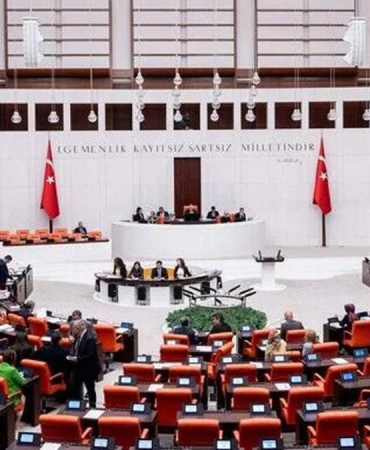 Üniversite öğrencilerine yönelik af düzenlemesi TBMM’de kabul edildi