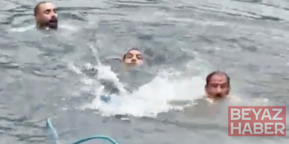 Gölde can pazarı! Turisti kurtarmak isterken canlarından oluyorlardı