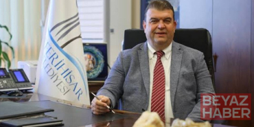 Seferihisar Belediye Başkanı İsmail Yetişkin görevden uzaklaştırıldı