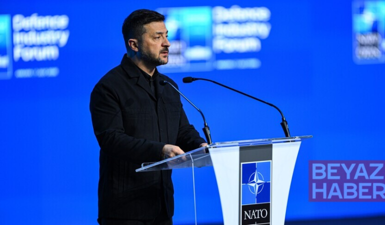 Ukrayna Devlet Başkanı Zelenskiy: NATO'nun kolektif savunmasının bir parçası olmalıyız