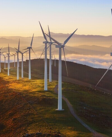 Avrupa'nın eski rüzgar santralleri "repowering" yatırımlarıyla dönüşüyor