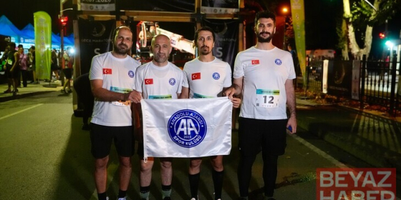 İstanbul'da Gece Maratonu koşuldu