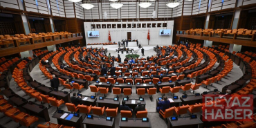 En düşük emekli aylığının artırılmasına yönelik düzenlemeyi de içeren kanun teklifi TBMM Genel Kurulunda kabul edildi