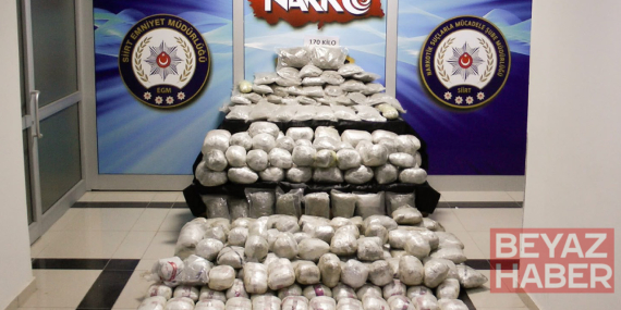 Siirt'te durdurulan tırda 170 kilogram kubar esrar yakalandı