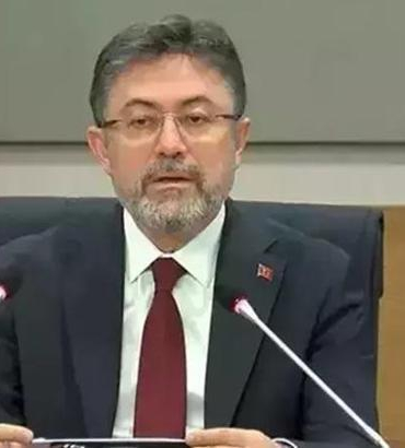 Bakan Yumaklı: 260 yangından 258