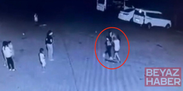 Site bahçesinde 11 yaşındaki çocuğa tekme, yumruk ve tokatlı saldırı kamerada