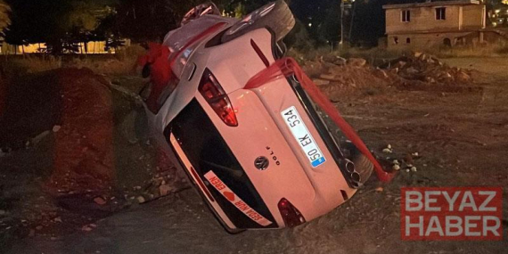 Nevşehir’de gelin arabası takla attı; gelin ve damat yaralandı