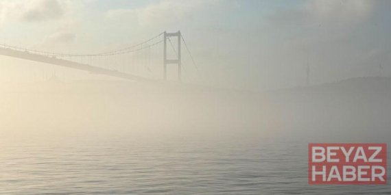 İstanbul Boğazı sis nedeniyle transit gemi geçişlerine kapatıldı