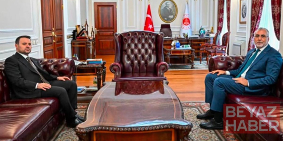 Bakan Gürlek, Bakan Işıkhan ile bir araya geldi