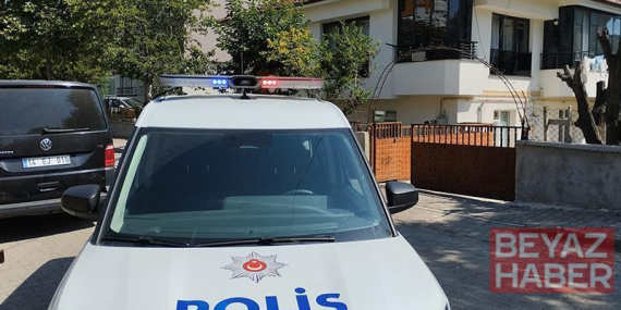 Balkondan düşüp yaralandı