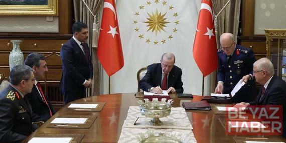 Cumhurbaşkanı Erdoğan, YAŞ kararlarını imzaladı