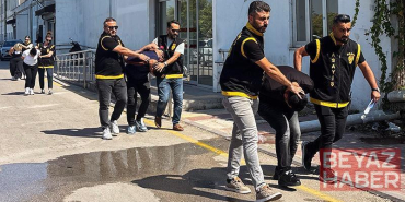 Arsa anlaşmazlığı yaşadığı kişinin husumetlilerine konum gönderdi, saldırıda kendisi de yaralandı