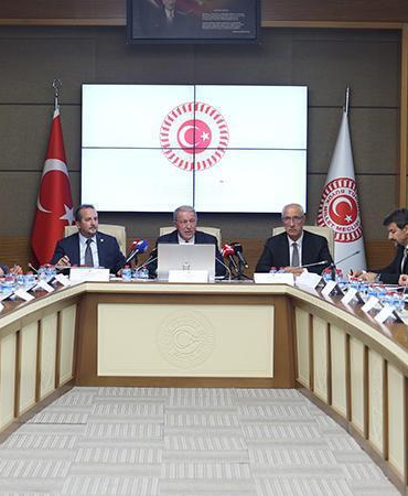 Komisyonda şehit ve gazi ailelerinin haklarına ilişkin teklif görüşüldü