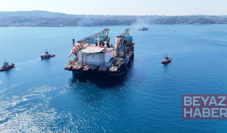 Dev vinç gemisi Saipem 7000