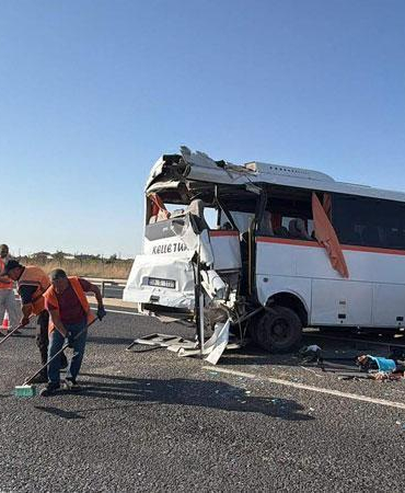 Tekirdağ’da 4 araç zincirleme kazaya karıştı; 29 yaralı
