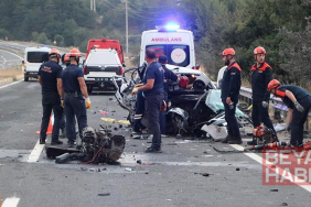 Karşı şeride geçen otomobil, başka bir otomobille çapıştı: 1 ölü, 2 ağır yaralı
