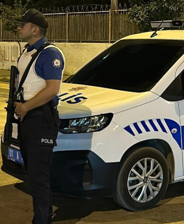 Adana'da dron ve helikopter destekli asayiş uygulaması: Aranan 62 şüpheli yakalandı
