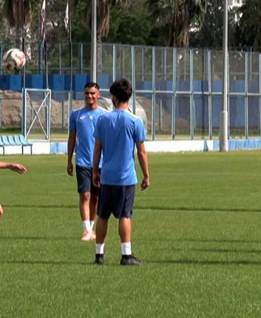 Futbolculara demans uyarısı: Sık kafa topuna çıkanlarda risk artıyor
