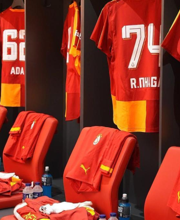 Galatasaray neden transfer yapmıyor? Cem Yılmaz, sarı-kırmızılıların aldığı riski değerlendirdi