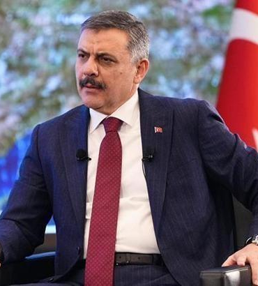 Bakan Çiftçi: Tek bir evladımızı dahi karanlığa bırakmayacağız