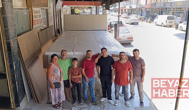 İnegöllü mobilya ustası, Almanya’daki fuar için 6 metrelik yatak üretti