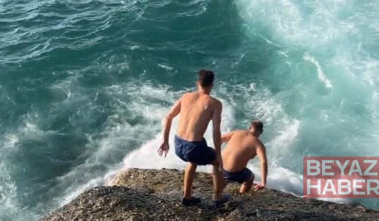 Arnavutköy’de boğulma tehlikesi geçiren kişiyi arkadaşları son anda kurtardı